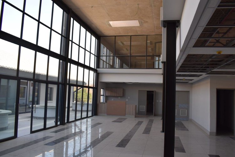 Commercial & Industrial Buildings