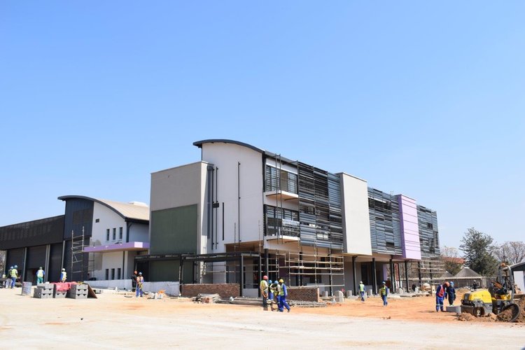 Commercial & Industrial Buildings