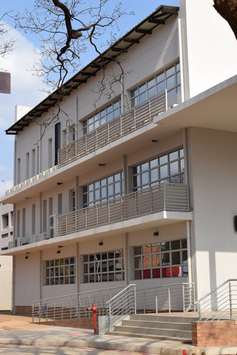 Commercial & Industrial Buildings
