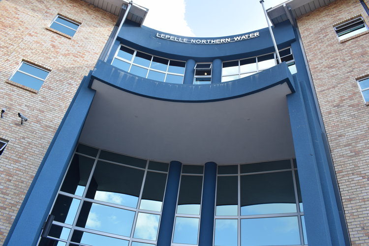 Commercial & Industrial Buildings